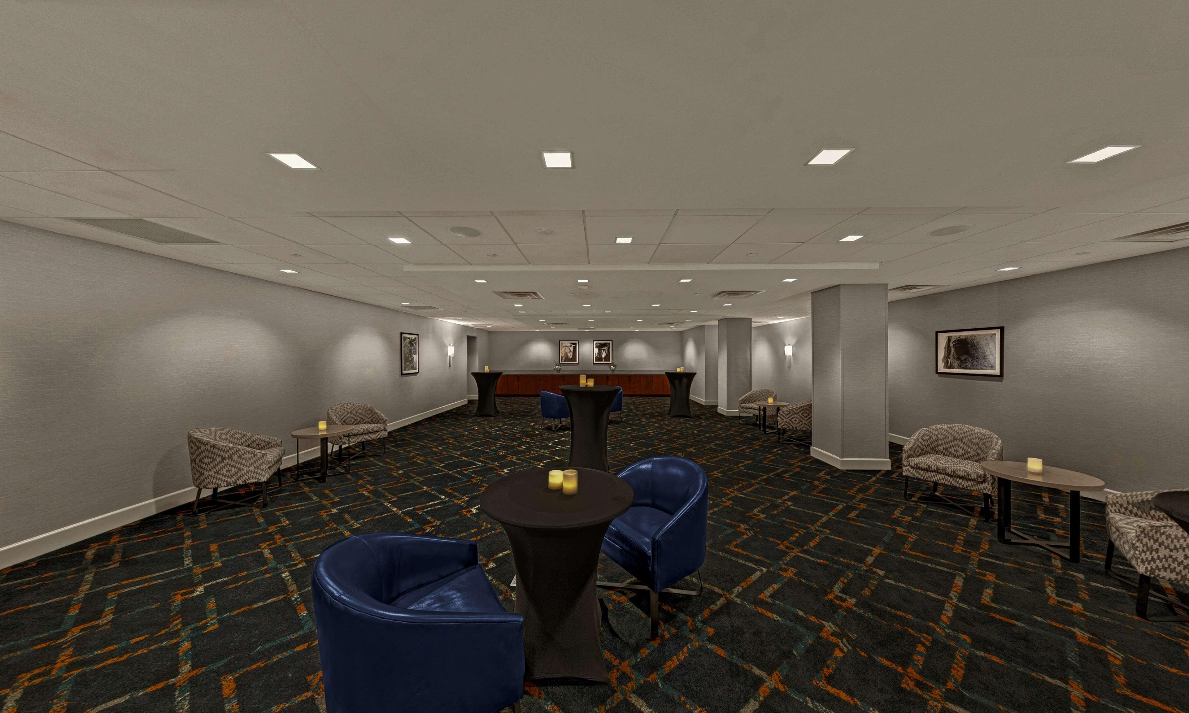 Embassy Suites By Hilton Oklahoma City Will Rogers Airport Eksteriør bilde