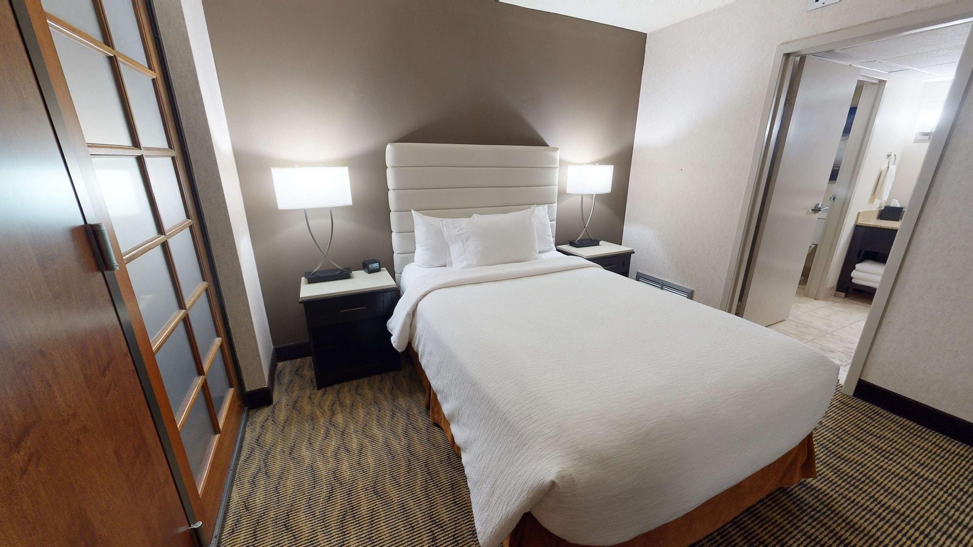 Embassy Suites By Hilton Oklahoma City Will Rogers Airport Eksteriør bilde
