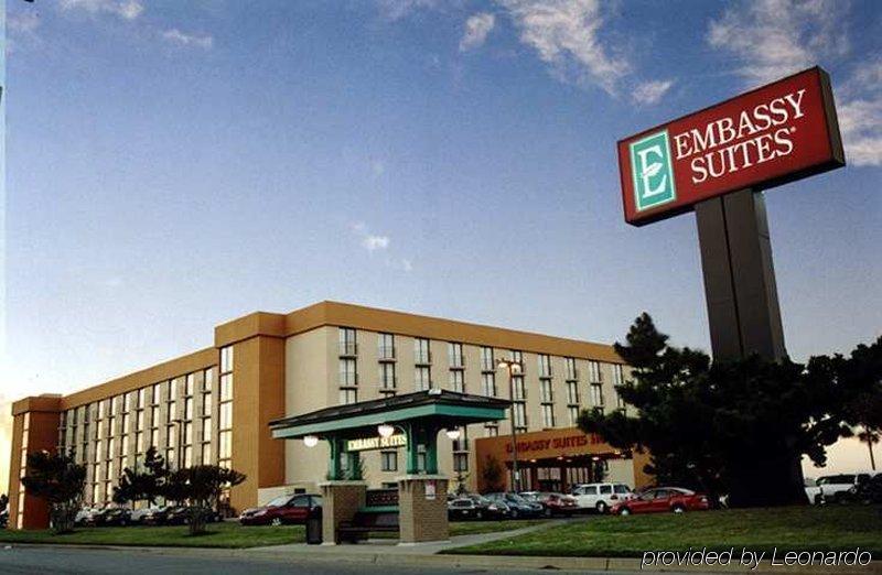 Embassy Suites By Hilton Oklahoma City Will Rogers Airport Eksteriør bilde