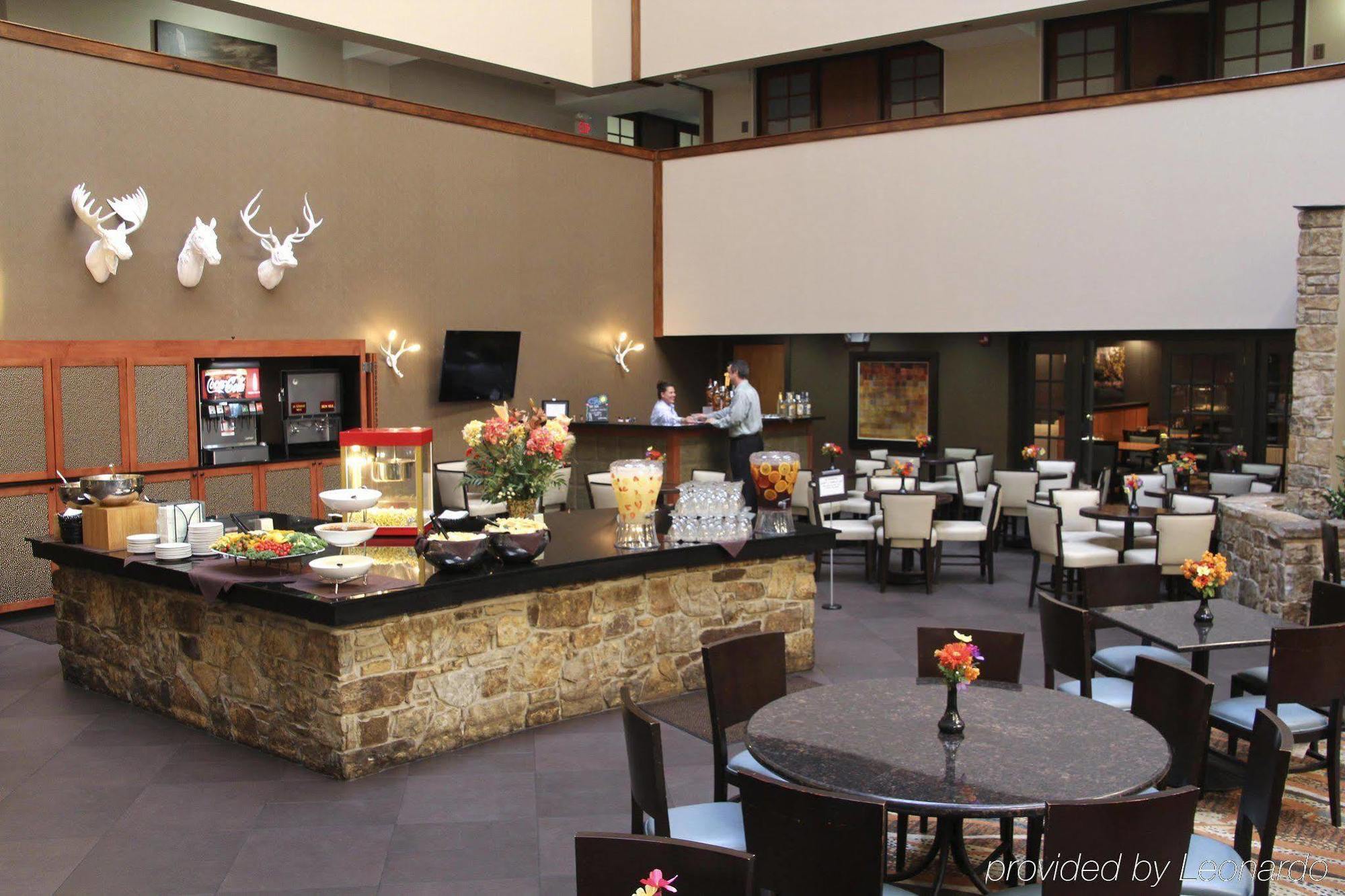 Embassy Suites By Hilton Oklahoma City Will Rogers Airport Eksteriør bilde
